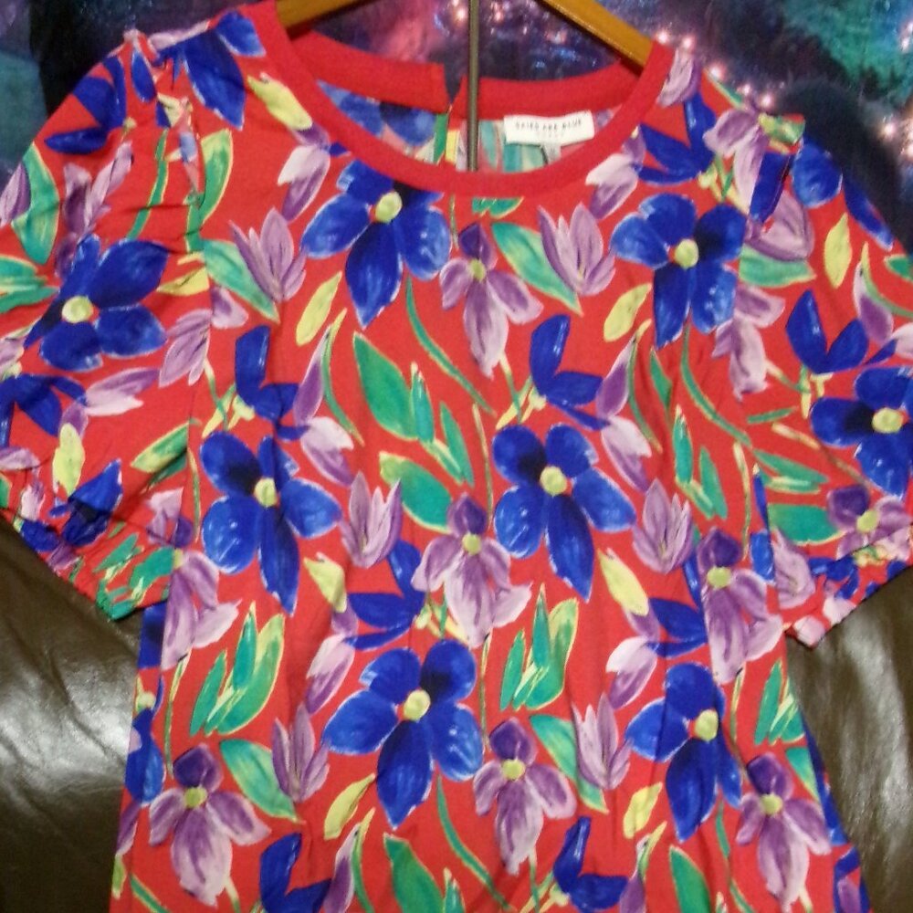 NWT Skies Are Blue 1X Vibrant Red Floral Blouse - Picture 4 of 10